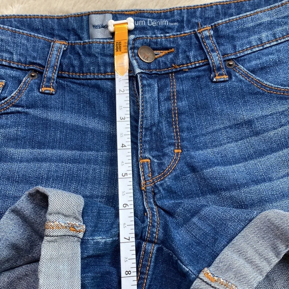 Mossimo Premium Denim Mid Rise Cuffed Blue Jean Shorts Size 4